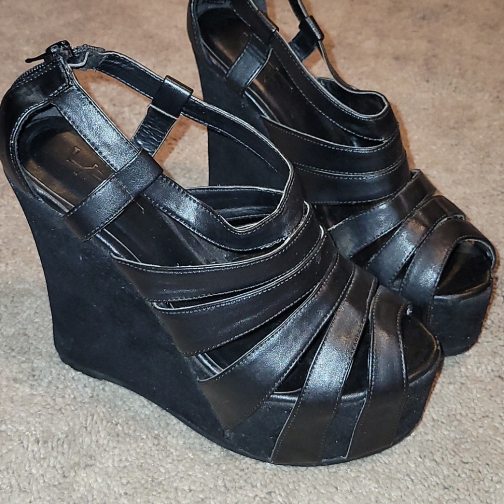 Forever 21 wedges. Size 8